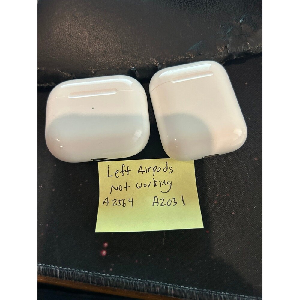 Apple Airpods A2564 & A2031 with Original cases